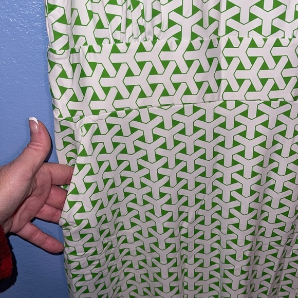 J Mclaughlin dress - size small. B2 - Picture 3 of 7